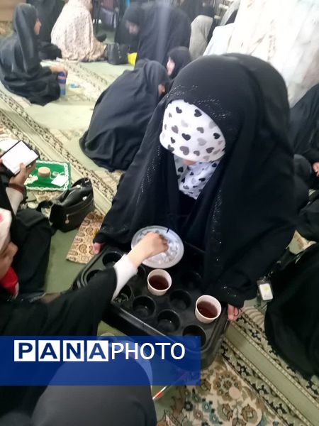 اجرای پویش من‌ و بابام در خاتم 