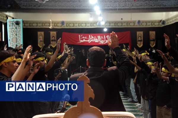 مراسم سوگواری احلی من العسل در شهرکرد