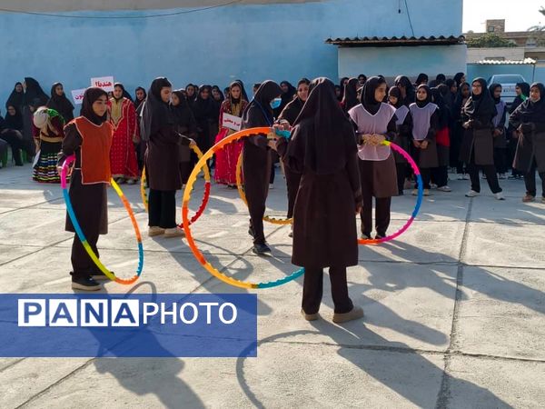 هفته «تربیت بدنی» در دبیرستان نمونه دولتی عترت شهرستان جاسک