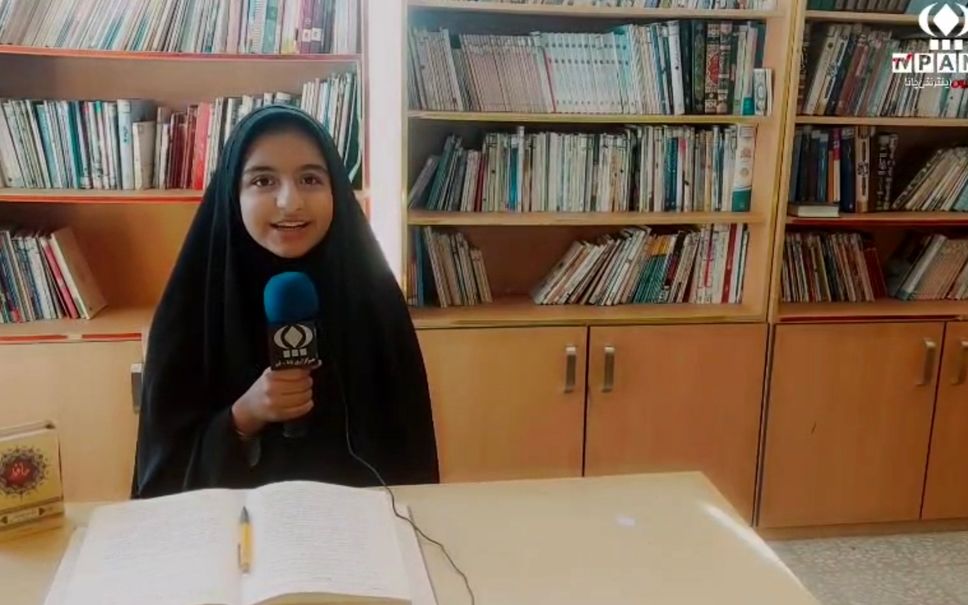 گرامیداشت روز شعر و ادب فارسی در دبیرستان اخوان کریمی قم