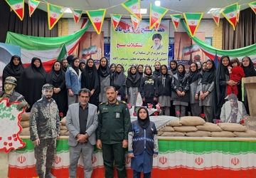 همایش اقتدار فدائیان ولایت در شهر ایزدخواست