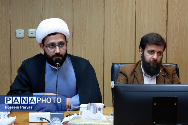 آیین رونمایی از کاربرگ حفظ موضوعی قرآن کریم و بازی آی‌لیگ