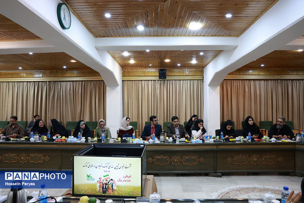 نشست خبری تبیین سند ملی کودک و نوجوان و هفته ملی کودک