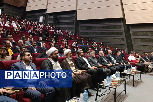 آیین گرامی داشت اولین سالگروز شهادت شهدای خدمت در سالن باغ ملی شهرستان قدس
