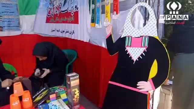 حضور گسترده مردم و دانش آموزان شیرازی در ۱۳ آبان