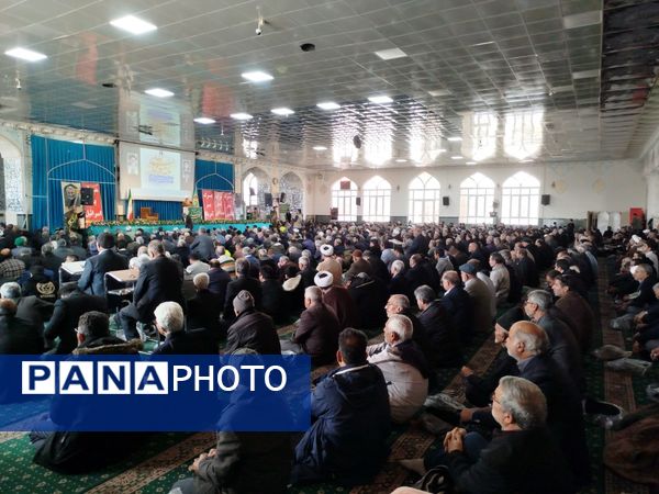 نماز جمعه شهرستان کاشمر با حضور پر رنگ مردم ترشیز کهن برگزار شد 