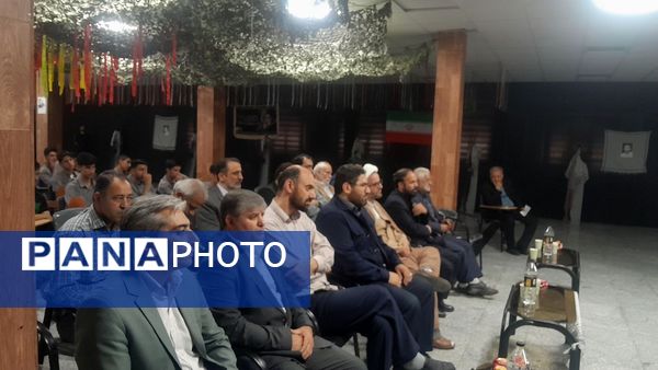 مراسم یادواره شهدا در دبیرستان دهخدا ناحیه یک کرج