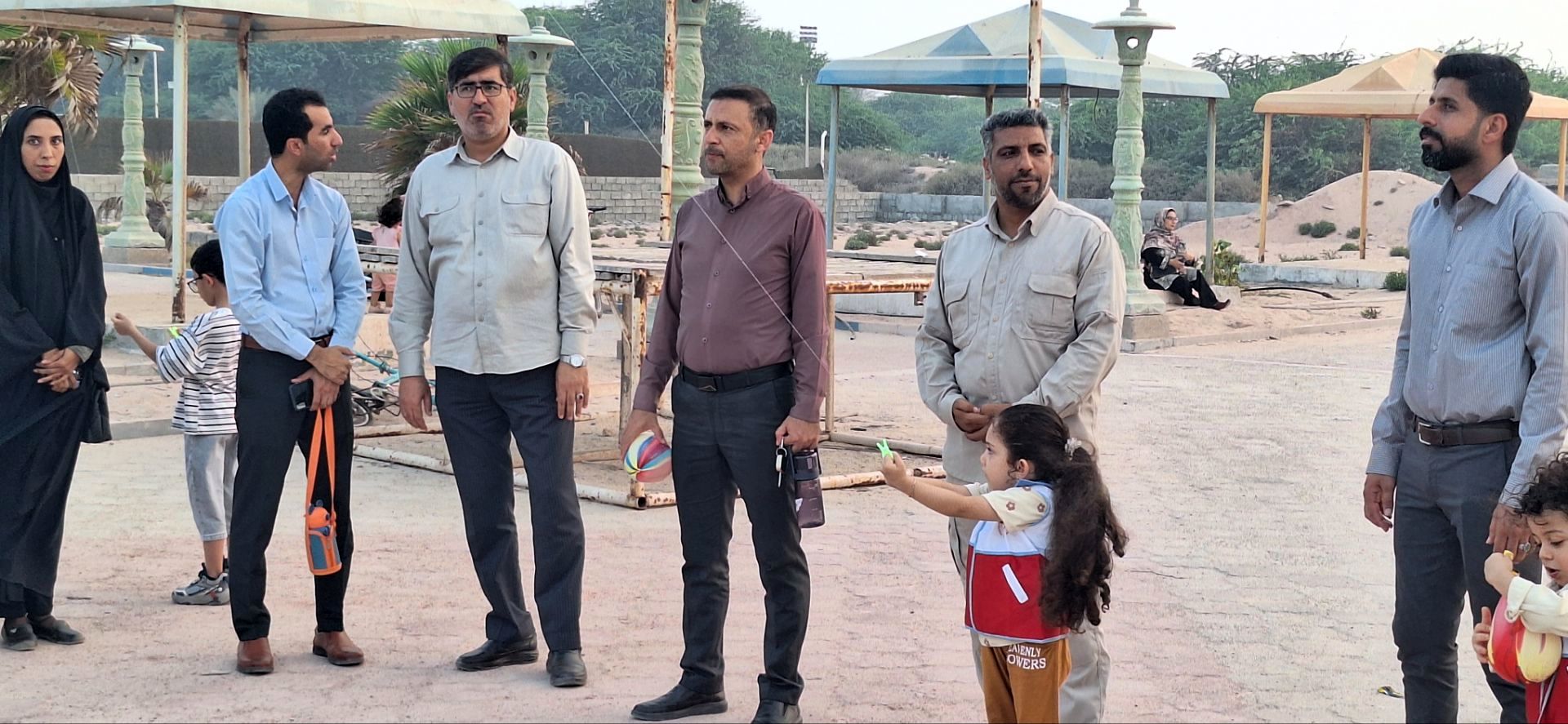 جشن بادبادک با حضور مسئولین محلی در جزیره بوموسی برگزار شد