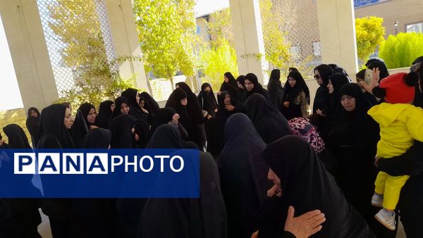 حسینیه سادات شهر نیم‌ور میعادگاه عاشقان حضرت زهرا (س)