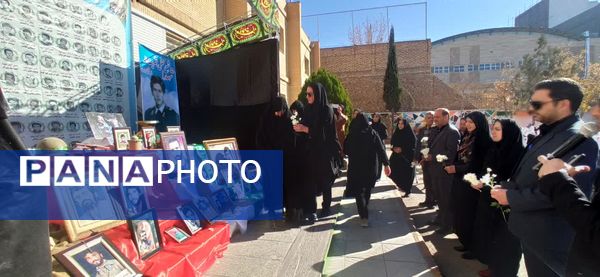 یادواره 118 شهید دانش‌آموز شهرستان بجنورد در مدرسه شاهد فاطمه زهرا(س)