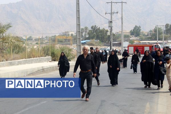 موکب پذیرایی مدافعان حریم ولایت در حاجی‌‌‌آباد
