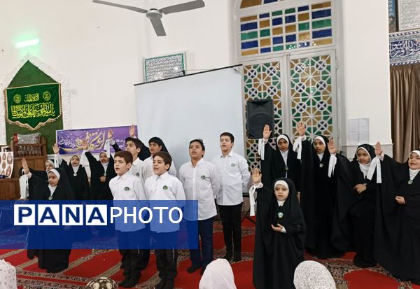 مراسم شب شعر ایرانمهر در اعتکاف دانش‌آموزی مسجد شیخداد یزد 