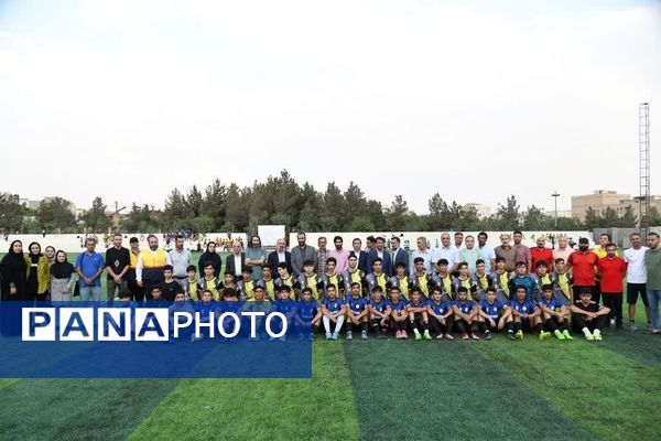آیین افتتاح 2 پروژه ورزشی با حضور وزیر ورزش و جوانان در شهرستان فردیس