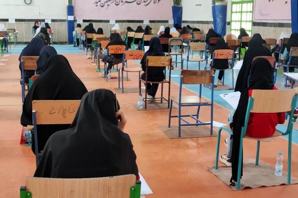بازدید مدیر آموزش و پرورش سملقان از آزمون های ورودی مدارس تیزهوشان