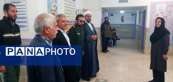 تقدیر امام جمعه سملقان از پرستاران شهر قاضی و شهر آوا 