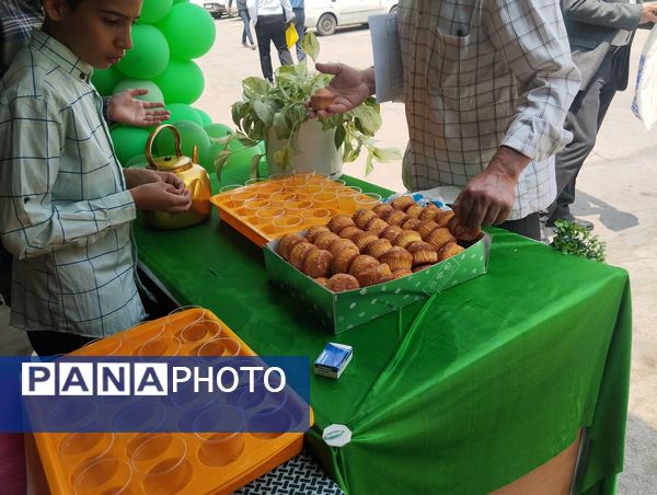 موکب دبیرستان ناصر در آموزش  و پرورش ناحیه ۷