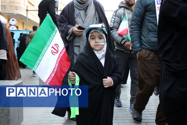 حس و حال نوجوانان در جشن چهل و ششمین سالگرد پیروزی انقلاب اسلامی 