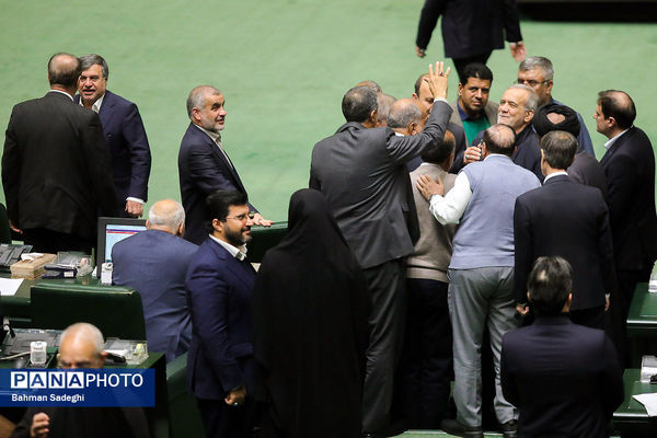 تقدیم لایحه بودجه سال ۱۴۰۵ به مجلس شورای اسلامی