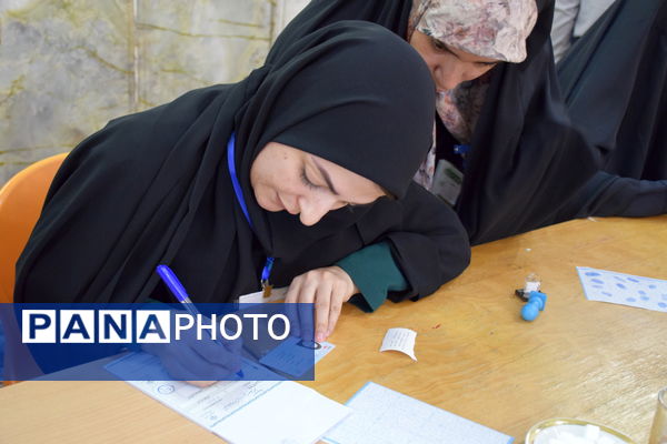 حضور پرشور حماسه سازان نهم دی در چهاردهمین دوره انتخابات ریاست جمهوری 
