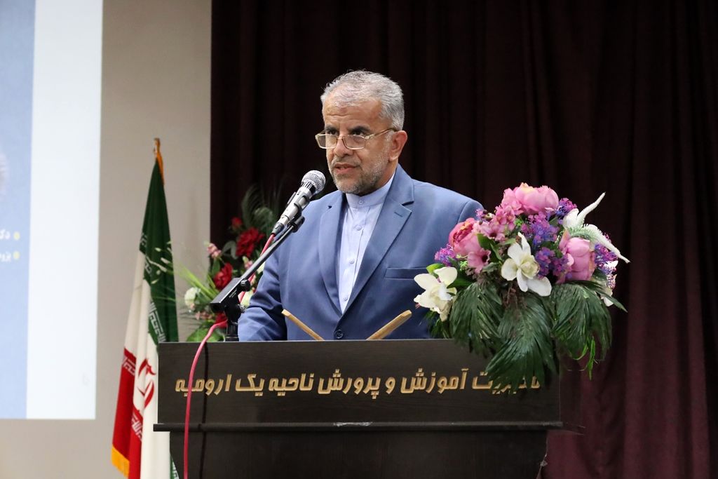 هوش مصنوعی، ظرفیت‌های وسیعی برای تحولِ تدریس، تولید محتوا و ارزشیابی در اختیار ما می گذارد