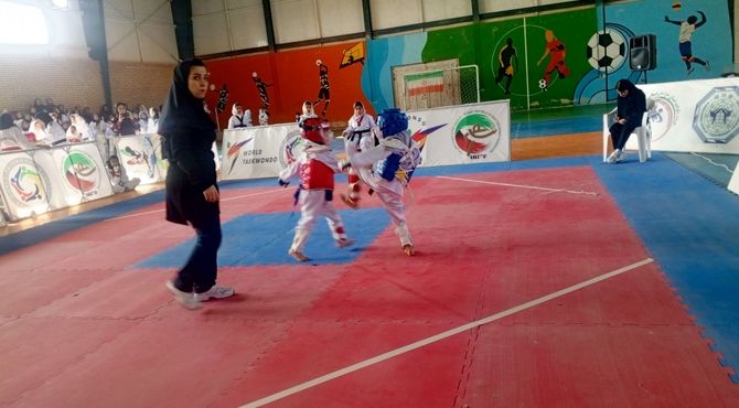برگزاری مسابقات  تکواندو در فاروج