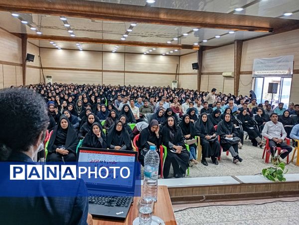 دوره ارزشیابی کیفی–توصیفی؛ گامی نو در مسیر توانمندسازی معلمان عنبرآباد