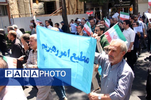 خروشی بی‌نظیر مردم تبریز در کف میدان