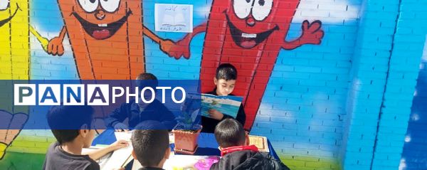 کتاب؛ ماندگارترین چراغ دانایی 