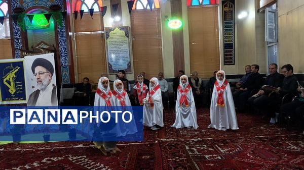 مراسم شهدای خدمت در ایلخچی با حضور دانش‌آموزان پیشتاز