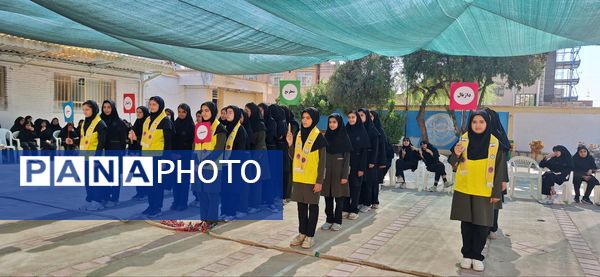 افتتاحیه المپیاد ورزشی در دبیرستان فرزانگان دوره اول 
