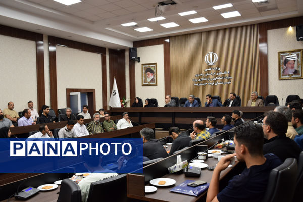 نشست همدلی معاون استاندار با قهرمانان و مربیان ورزشی تربت حیدریه
