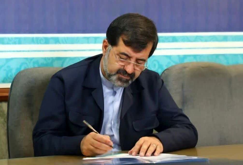 پیام استاندار قم به مناسبت هفته کتاب و کتاب‌خوانی