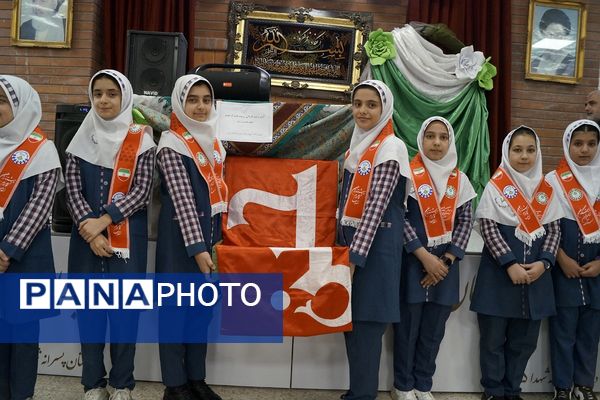 عطر حسینی در مدرسه شهدای ۱۵خرداد قرچک 