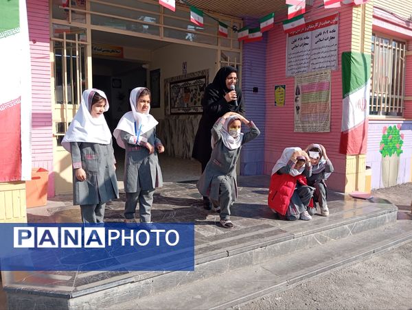 برگزاری مانور زلزله در دبستان دخترانه نرجس یک 