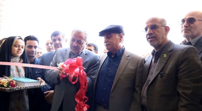 آیین افتتاح آموزشگاه جوادالائمه شهرستان میبد با حضور وزیر آموزش و پرورش 