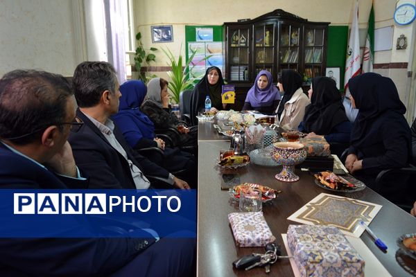 فرصتی برای کشف دنیای جدید در کارگاه نویسندگی و کتابخوانی