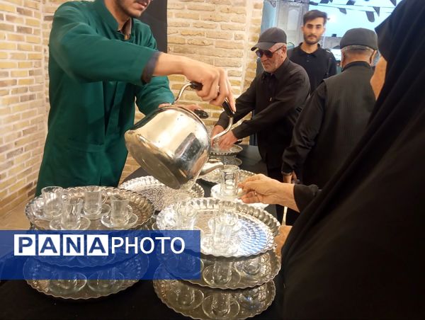 چایخانه حضرت زهرا(س) نیشابور در چهارمین شب 