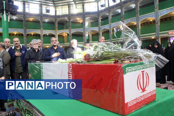 اقامه نماز باران در حسنیه محمود‌آباد یزد