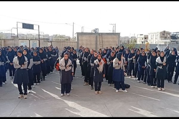 برگزاری جشن جوانه ها در آموزشگاه مرحوم صفری خلیل آباد 