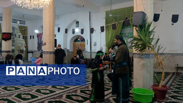مراسم تعزیه خوانی شهادت حضرت عباس(ع) توسط ذاکرین دهستان شوراب صغیر