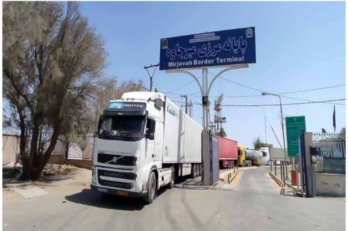جابجایی بیش از ۹۳۰ هزار تن کالا از پایانه‌های مرزی شمال استان در ۴ماهه نخست سال