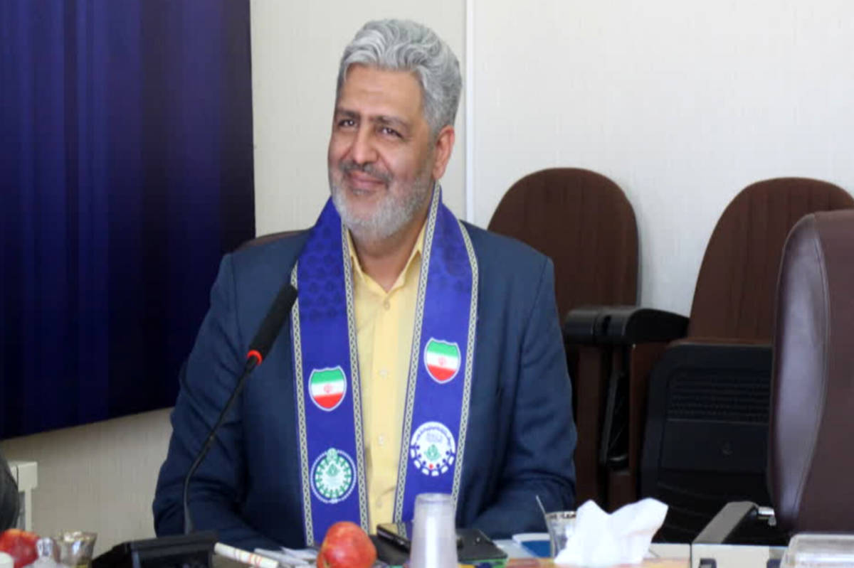 بر کار تیمی با اصول همفکری، همدلی و همکاری تاکید کرد