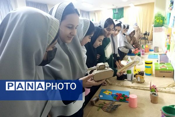 نمایشگاه فرهنگی_هنری و جشن ایرانمون در دبستان شهید آقچه‌لو رباط‌کریم