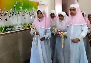 تجلیل از دانش آموزان فعال و برتر مدارس شاهین دژ