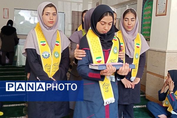 کارگاه آموزشی پیش اردوی منطقه‌ای پیشتازان در بهارستان‌۲
