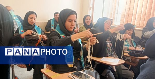 کارگاه توانمندسازی مربیان کاردان پیشتاز سازمان دانش‌آموزی ناحیه یک کرج 