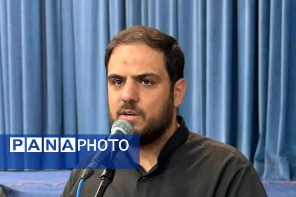 تجلیل از پیرغلامان و ستایشگران اهل‌بیت(ع) در آیین معنوی ایام فاطمیه در پیشوا