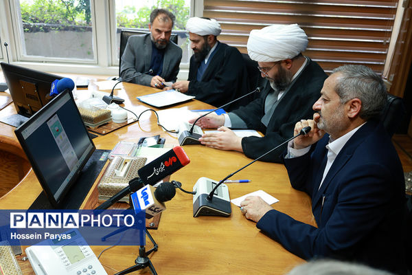 آیین رونمایی از کاربرگ حفظ موضوعی قرآن کریم و بازی آی‌لیگ