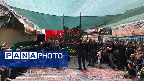 مراسم عاشورای حسینی در انگورستان ملک اصفهان