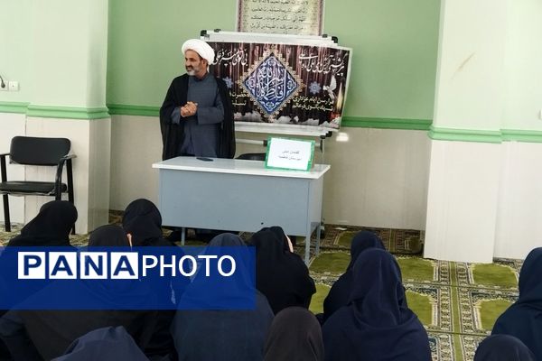 گرامیداشت ایام فاطمیه در مدارس پارسیان